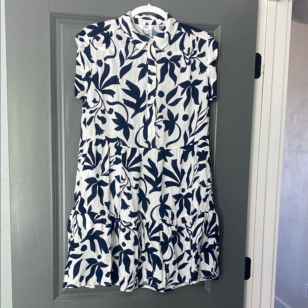 Time and Tru Blue and White Sleeveless Sundress